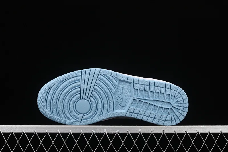 All Categories Air Jordan Jordan Series Basketball Shoes Air Jordan 1 Mid Air Jordan 1 Mid SE AJ1 Joe 1 Sesame Color China Basketball Shoes CZ0774-200